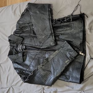 Genuine Leather black jacket. Size L.